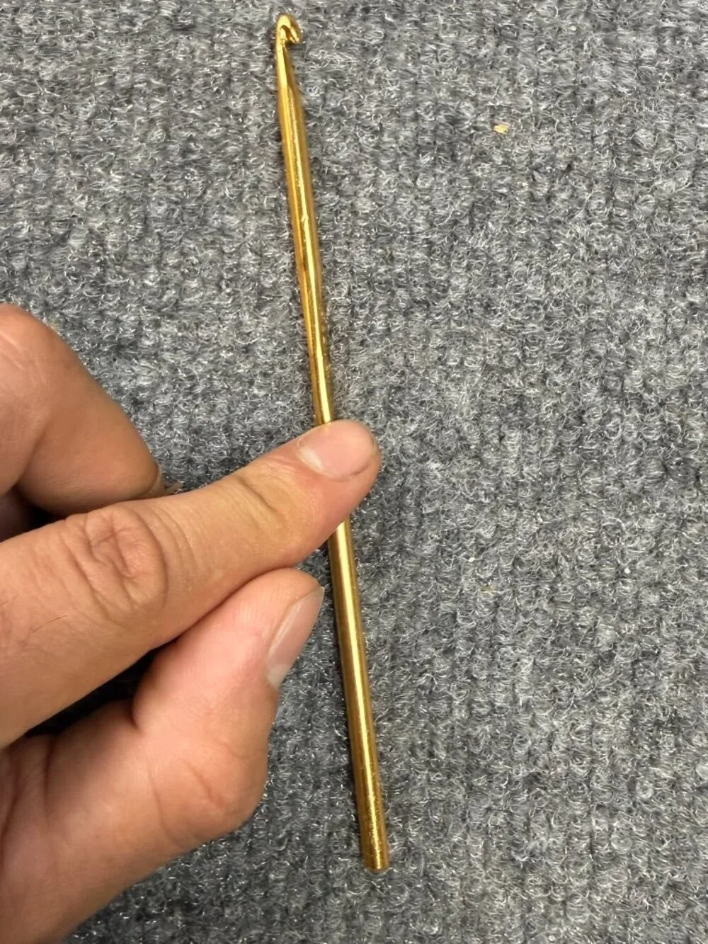Vintage Boye Size G 4.0mm Crochet Hook Aluminum Gold Tone Made in Japan